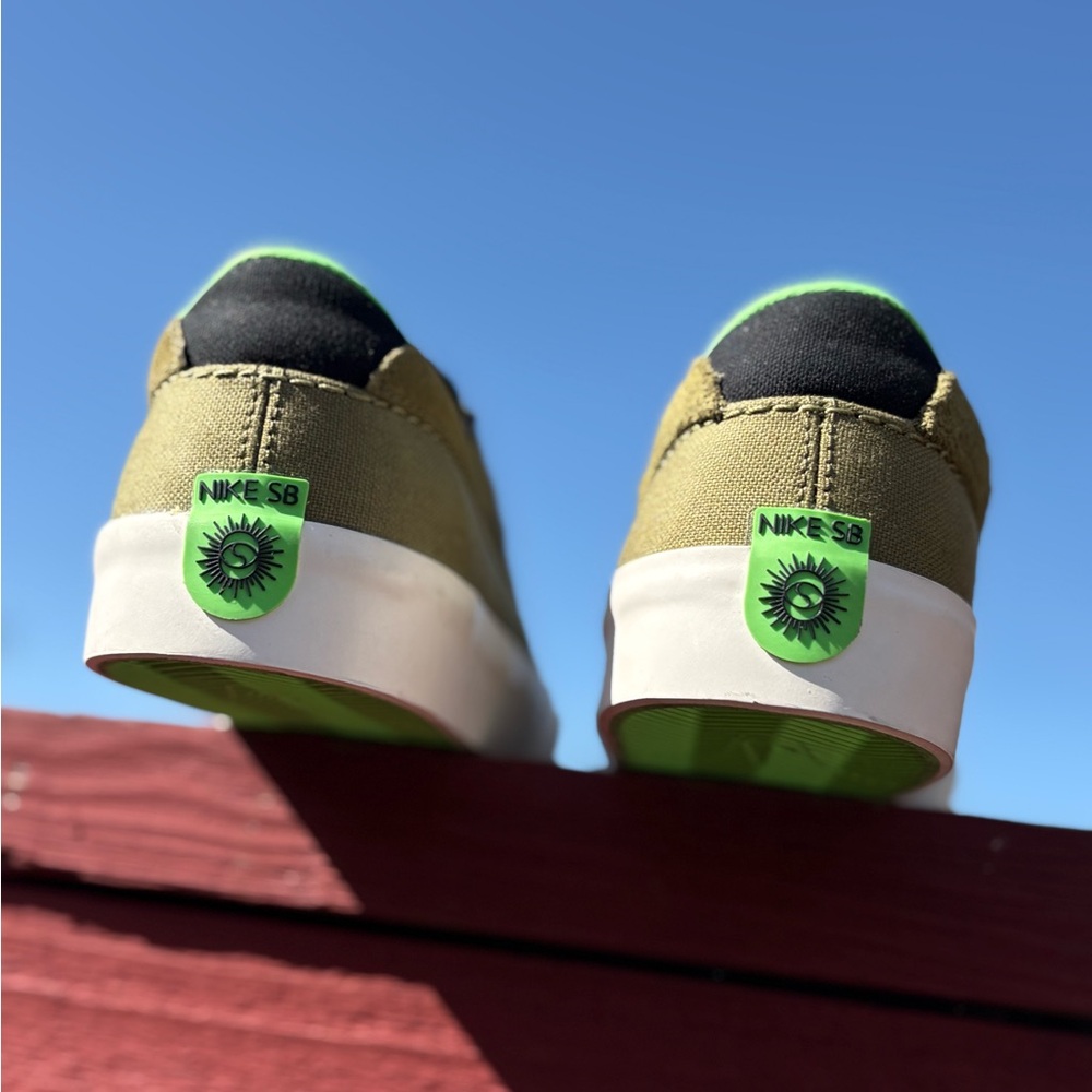 Nike SB Shane O’Neill Suede Sneakers - Picture 7 of 16